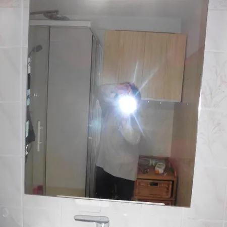 Flat דירה סן סיפריאן